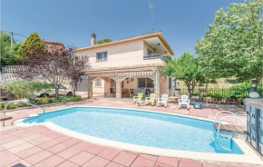 Amazing Home In Tordera